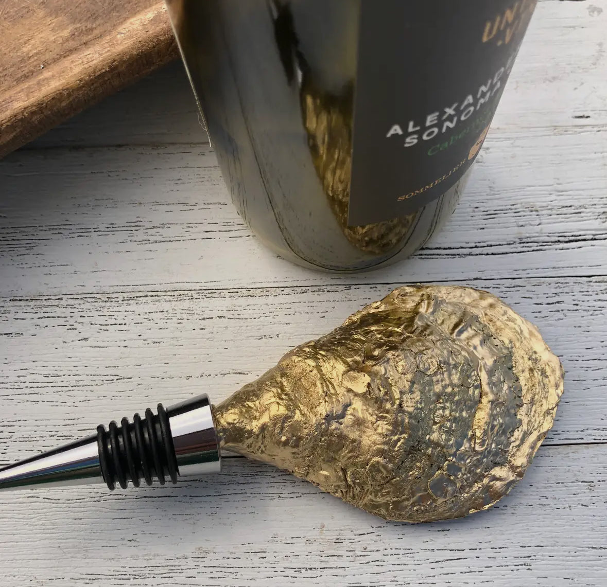 Oyster Shell Wine Stopper - Fan Coral