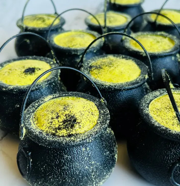 Feelin' Witchy Cauldron Bath Bomb